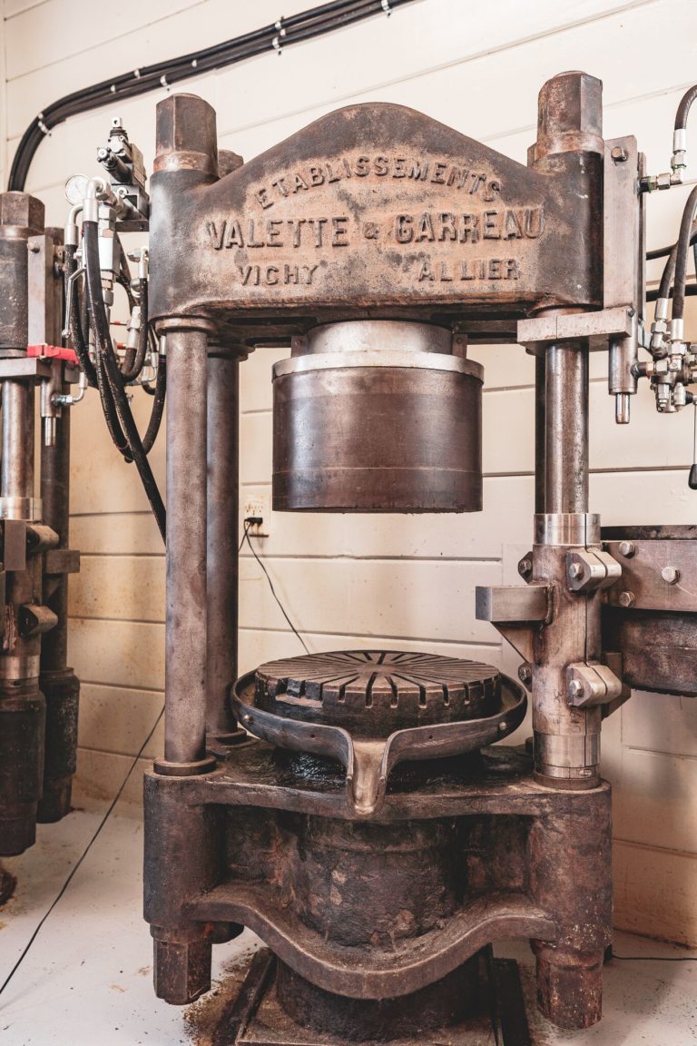 Traditional French Nut Oils